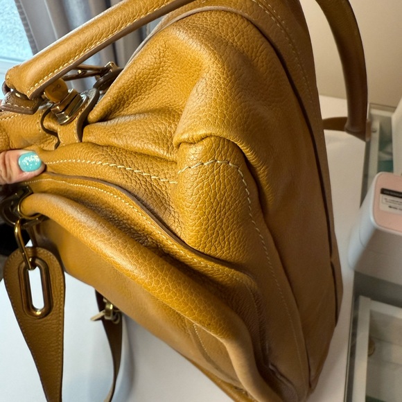 Chloe Mustard Leather Shoulder Bag - Picture 3 of 14